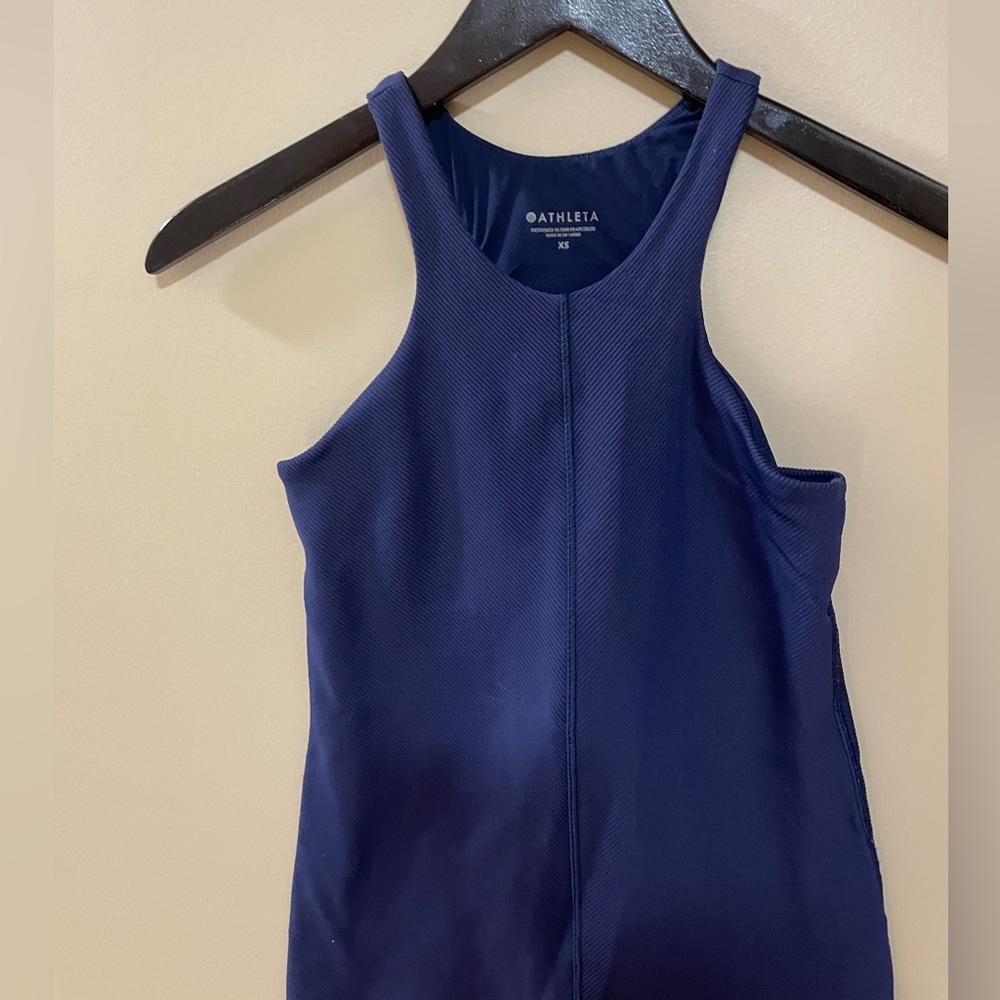 Athleta high neck navy tank top with cut out size XS